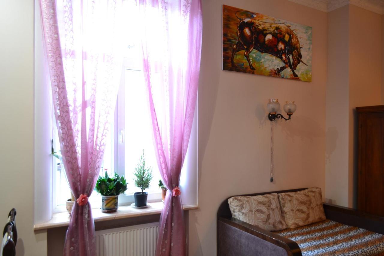 Apartment On Shevchenka Boulevard Ternopil Kültér fotó